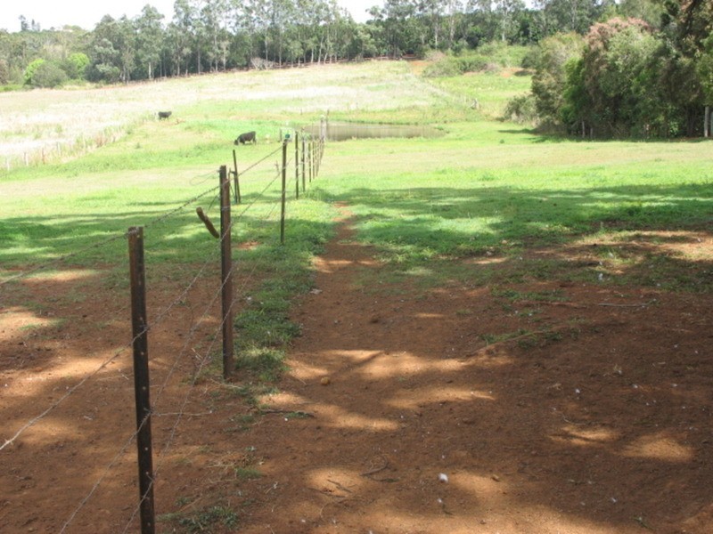 19 Lucketts Road, Childers QLD 4660