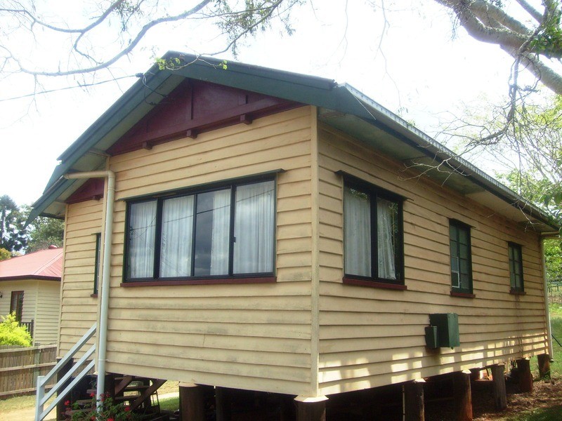 4 Elizabeth Street, Childers VIC 3824