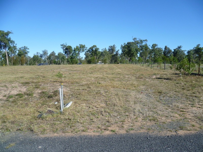 8 Meleleuca Court, Redridge QLD 4660