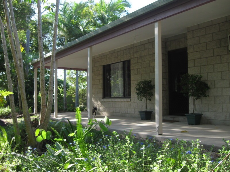 164 Woodgate Road, Goodwood QLD 4660