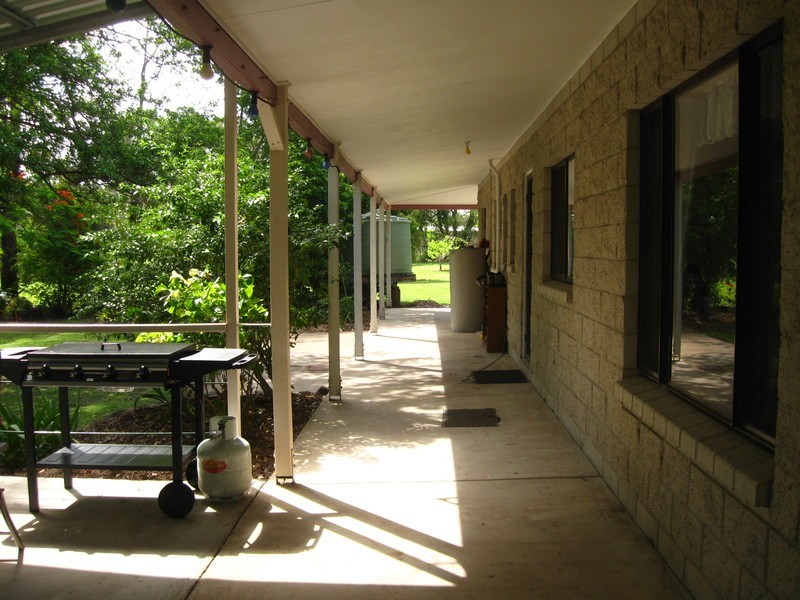 164 Woodgate Road, Goodwood QLD 4660