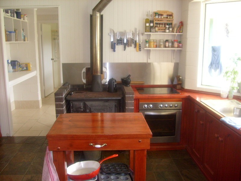 90 Adies Road, Isis Central QLD 4660