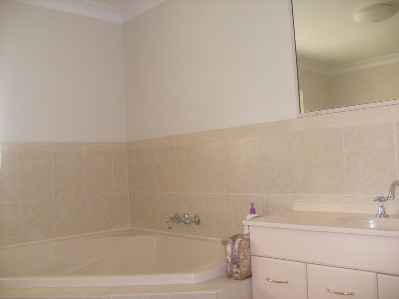 90 Adies Road, Isis Central QLD 4660