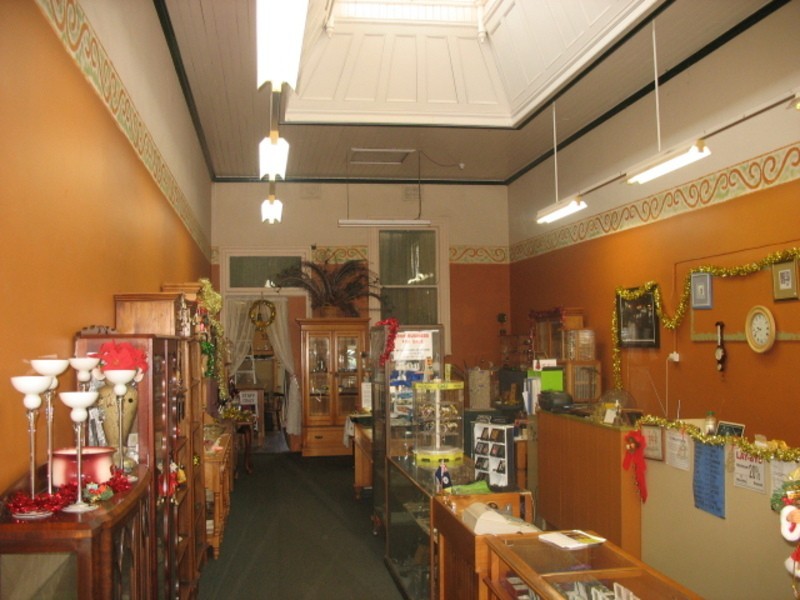 80 Churchill Street, Childers QLD 4660