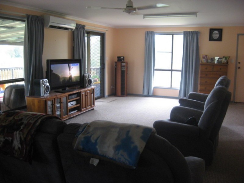 15 Gentle Annie Road, Apple Tree Creek QLD 4660