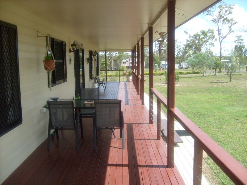 16 Oakview Drive, Childers QLD 4660