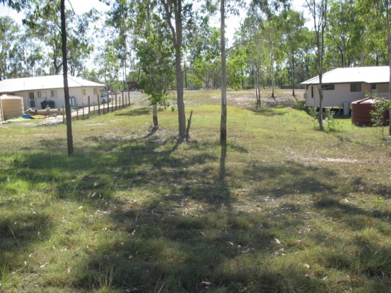 10 Wallace Street, Apple Tree Creek QLD 4660