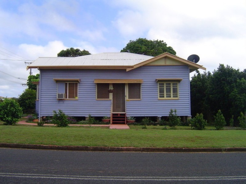 1 Thompson Road, Childers QLD 4660