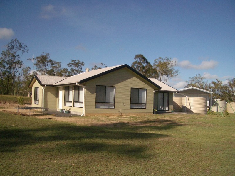 61 Eureka Station Road, Childers QLD 4660