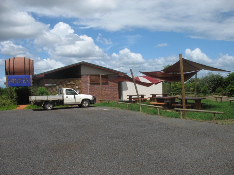 1 Cottonwood Close, Childers QLD 4660