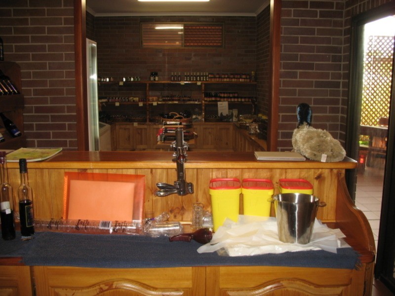 1 Cottonwood Close, Childers QLD 4660