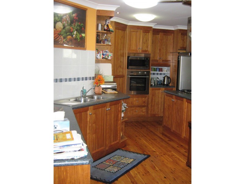 17 Snapper Court, Woodgate QLD 4660