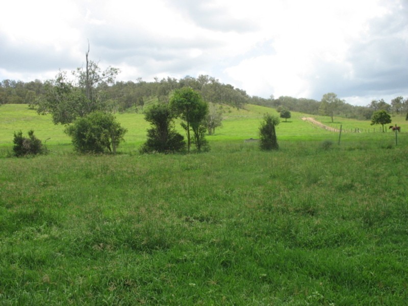 25 Red Hill Road, Woowoonga QLD 4621