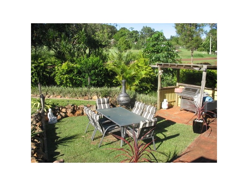 146 Thompson Road, Childers QLD 4660