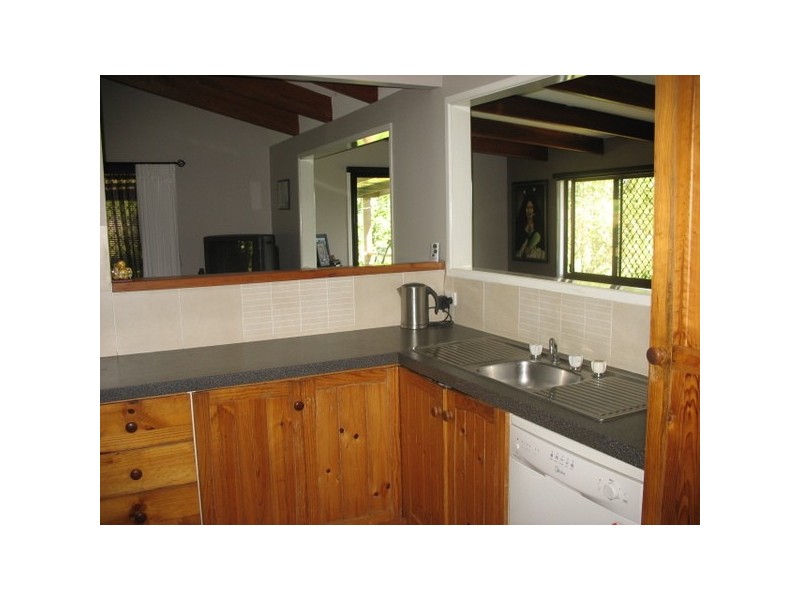 146 Thompson Road, Childers QLD 4660