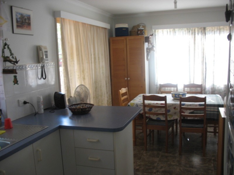 152 Rainbows Road, Childers QLD 4660