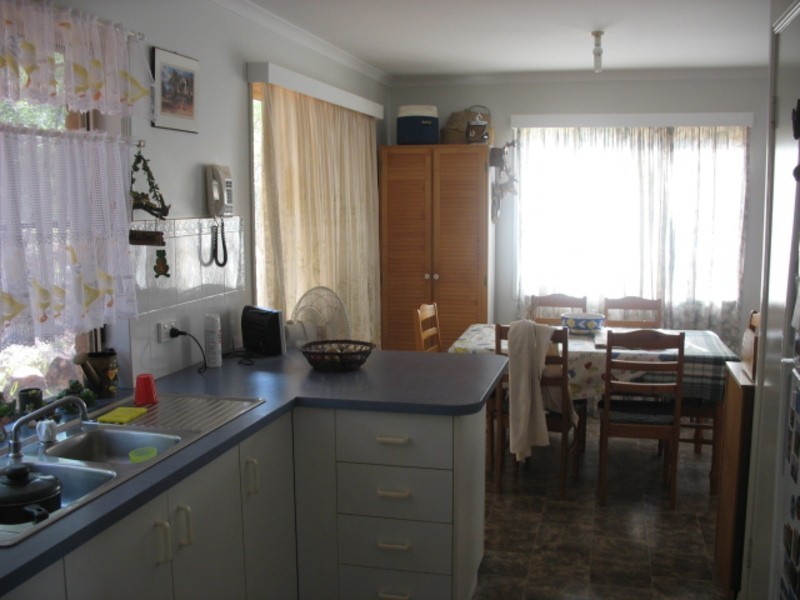 152 Rainbows Road, Childers QLD 4660