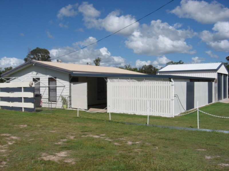 38 Gregory Drive, Buxton QLD 4660