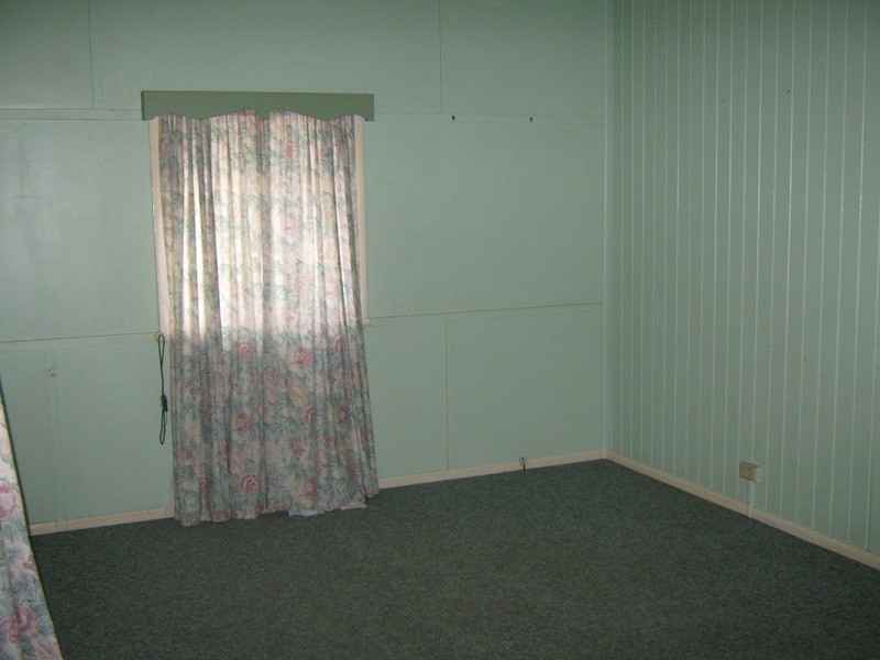 101 Churchill Street, Childers QLD 4660