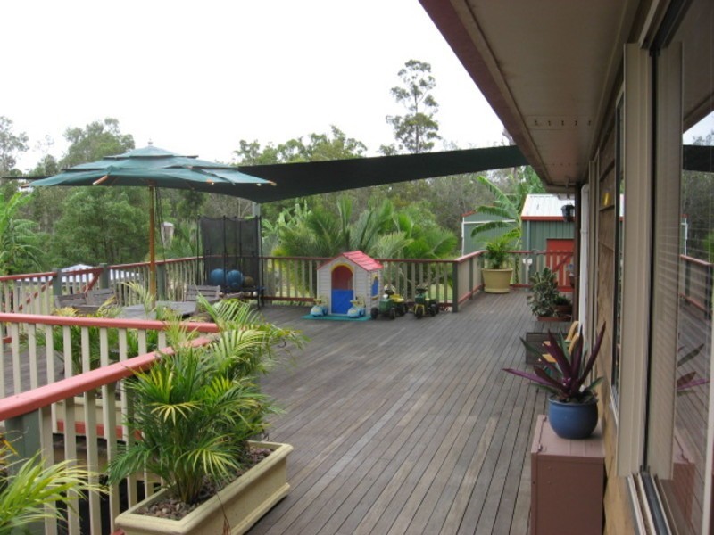 9 Oakview Drive, Childers QLD 4660