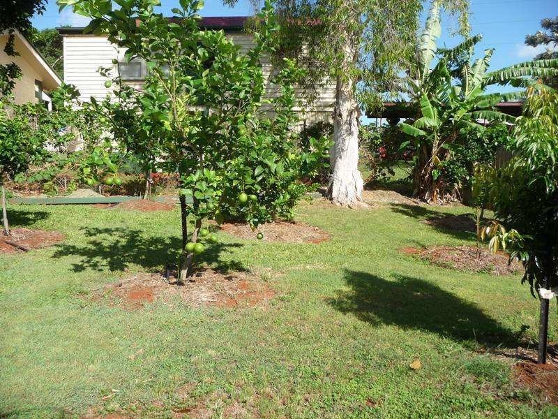 6 Elizabeth Street, Childers QLD 4660