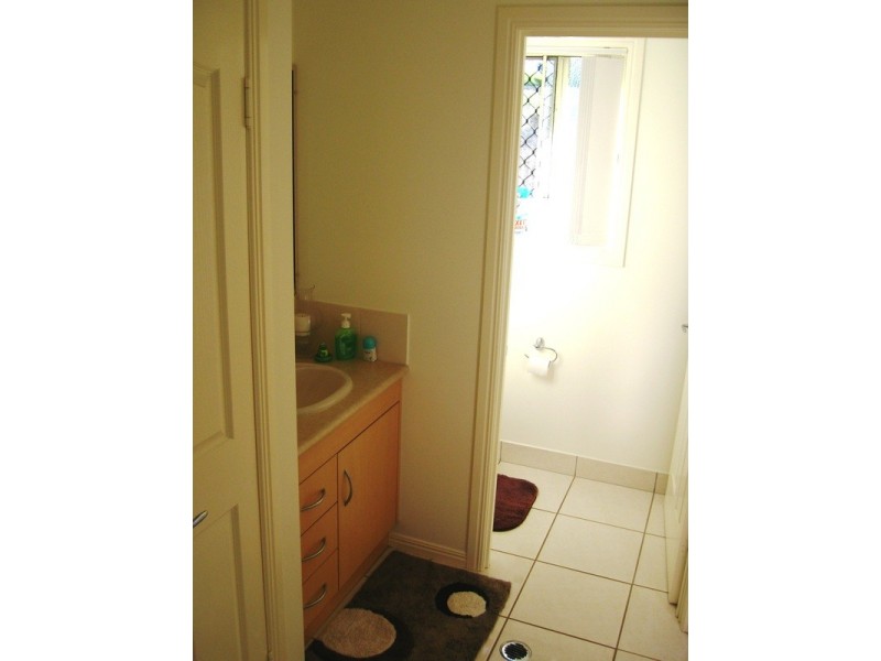 5 Canecutter Court, Childers QLD 4660