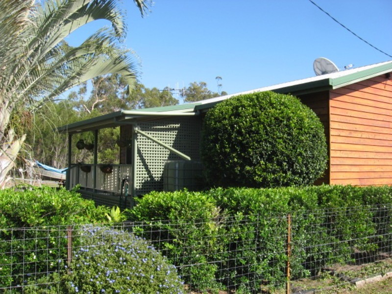 22 Burrum Street, Buxton QLD 4660