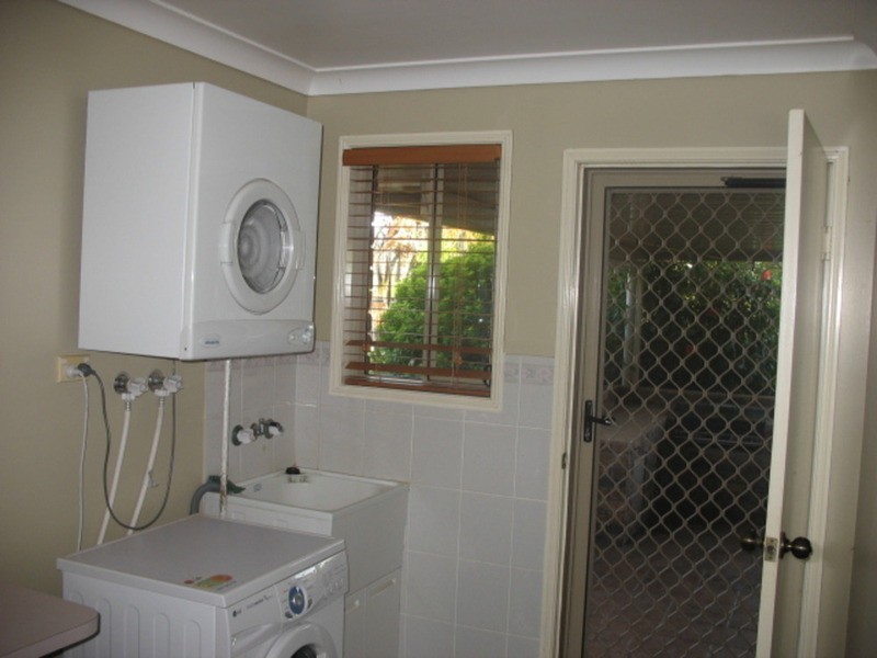 16 Station Road, Horton QLD 4660