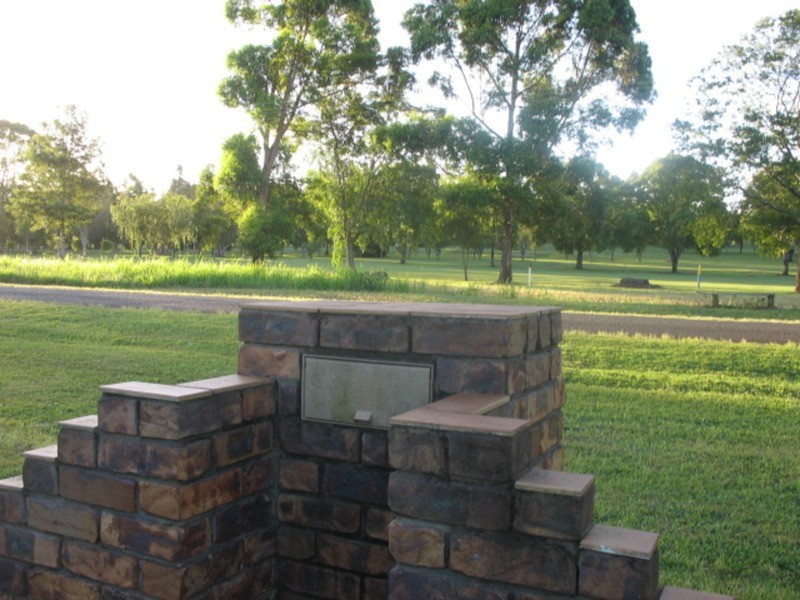 16 Station Road, Horton QLD 4660