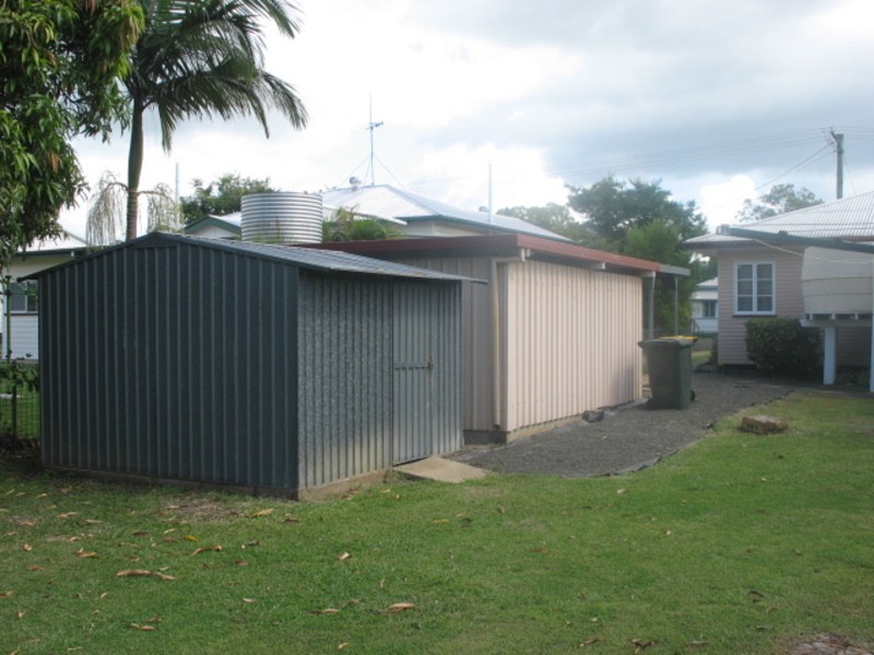 8 May Street, Gin Gin QLD 4671