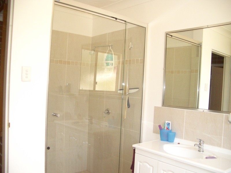 2 Wallace Street, Apple Tree Creek QLD 4660