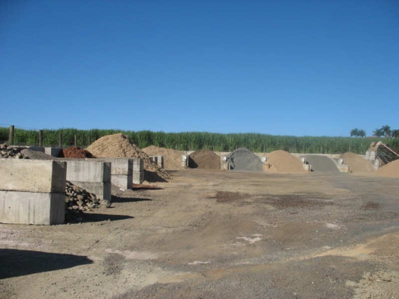 4 Mamminos Road, Childers QLD 4660