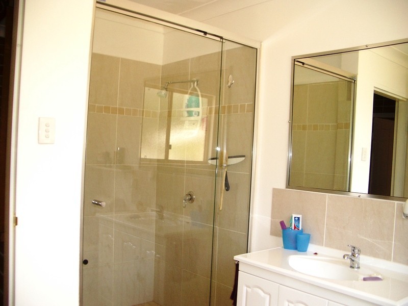 2 Wallace Street, Childers QLD 4660