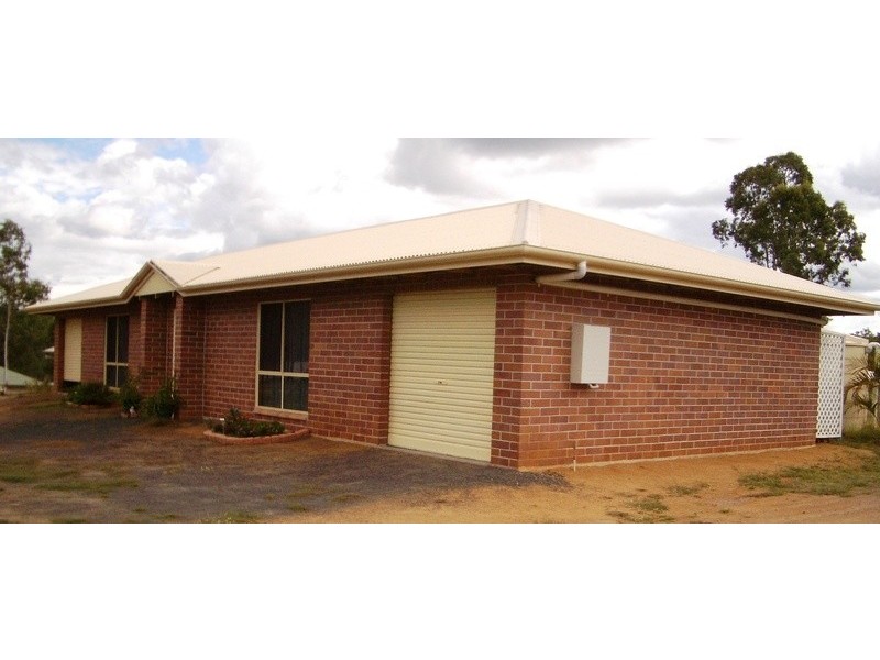 2 Wallace Street, Childers QLD 4660