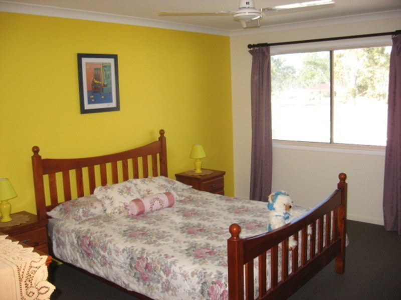 33 Travis Street, Buxton QLD 4660