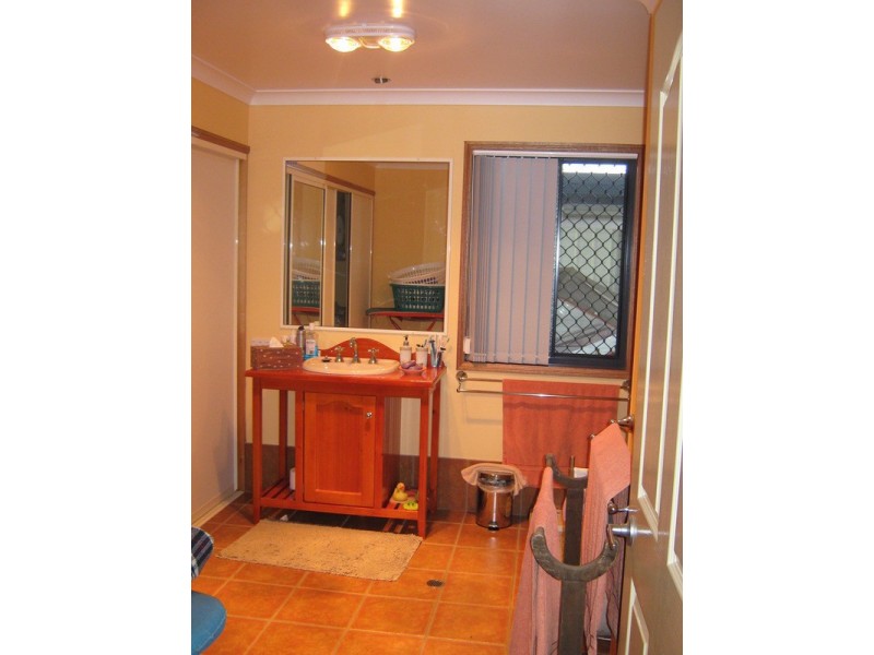 17 Snapper Court, Woodgate QLD 4660