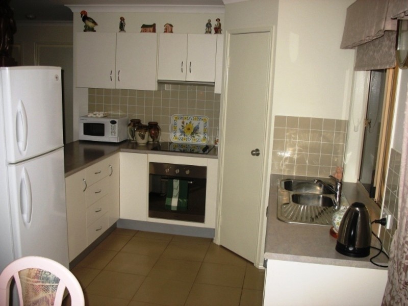 1 Lawman Place, Childers QLD 4660