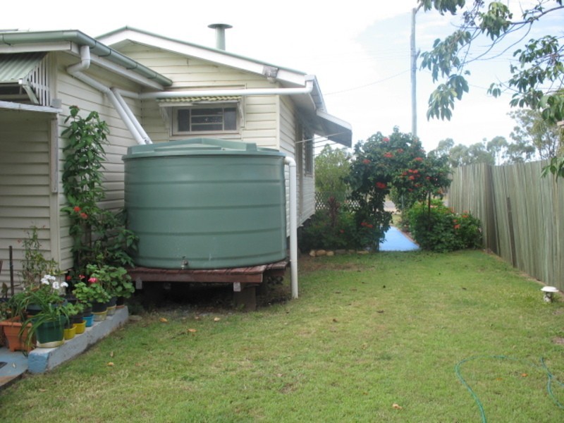 38 Walsh Street, Biggenden QLD 4621