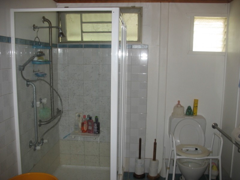 38 Walsh Street, Biggenden QLD 4621