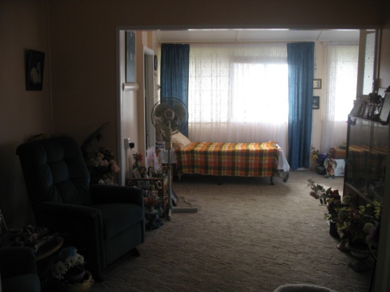 38 Walsh Street, Biggenden QLD 4621