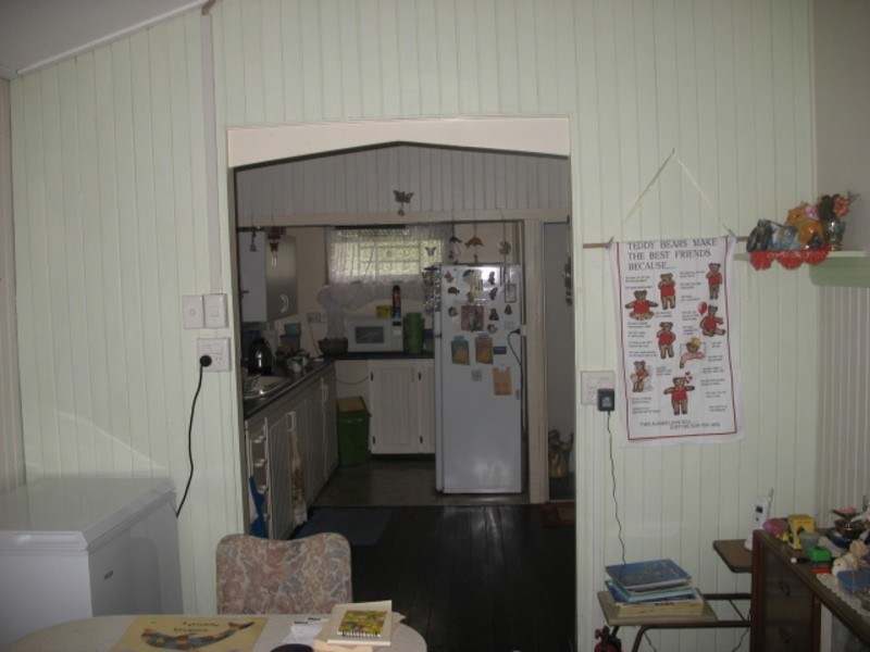 38 Walsh Street, Biggenden QLD 4621