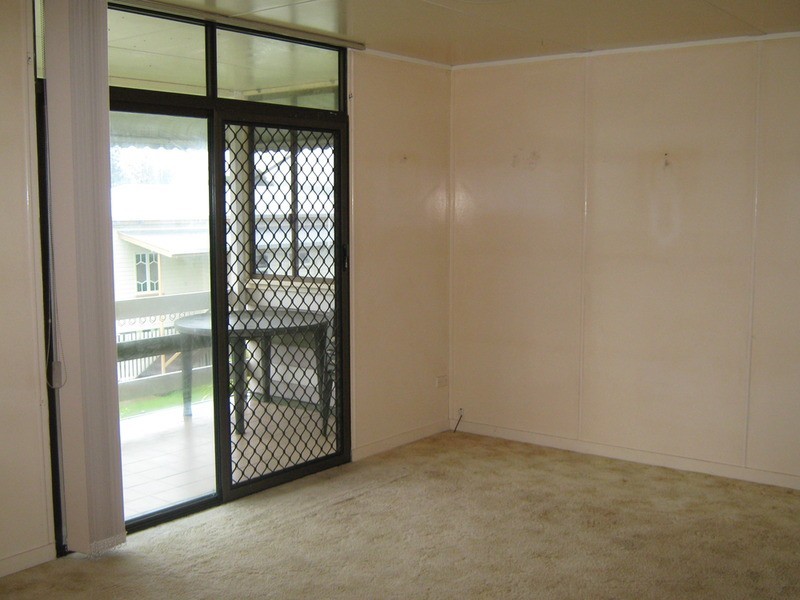 14 Travis Street, Buxton QLD 4660