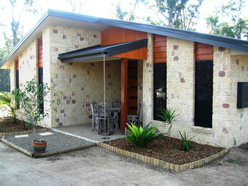 142 Park Avenue, Childers QLD 4660