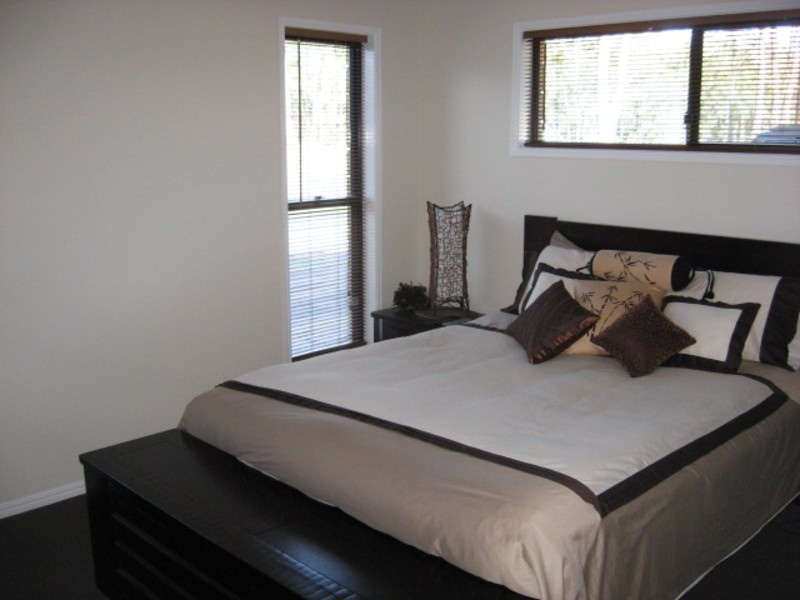 142 Park Avenue, Childers QLD 4660