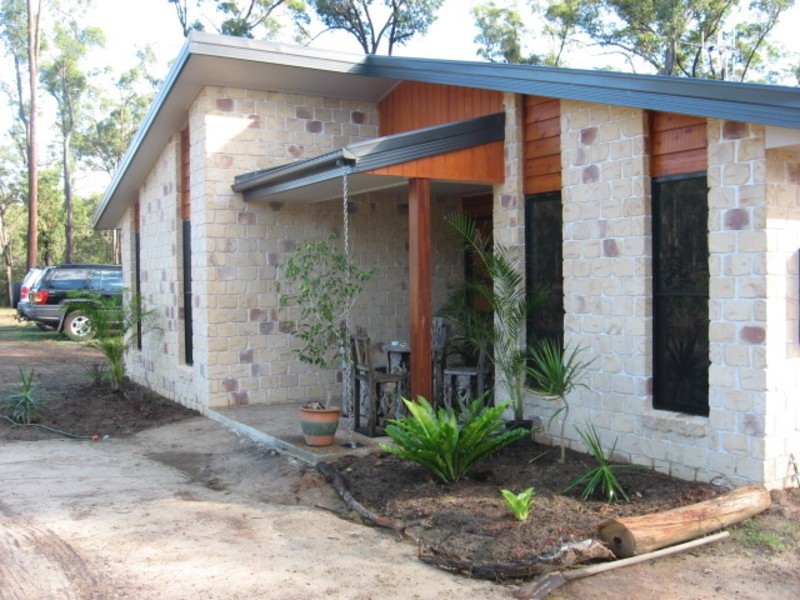 142 Park Avenue, Childers QLD 4660