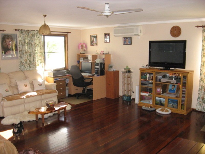 298 Gentle Annie Road, Apple Tree Creek QLD 4660