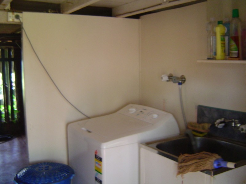 17 West Street, Childers QLD 4660