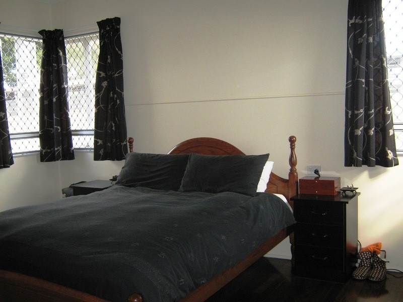 29 Oakes Street, Childers QLD 4660