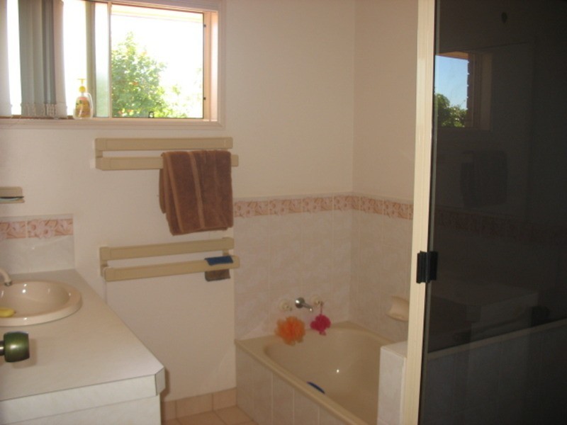 54 Redridge Drive, Redridge QLD 4660