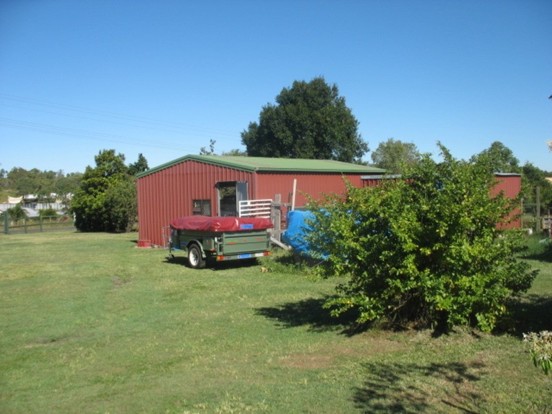 54 Redridge Drive, Redridge QLD 4660